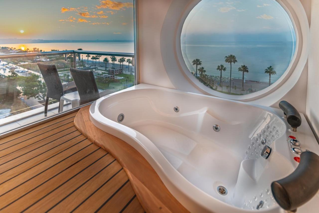 Otel Pearly 3*
